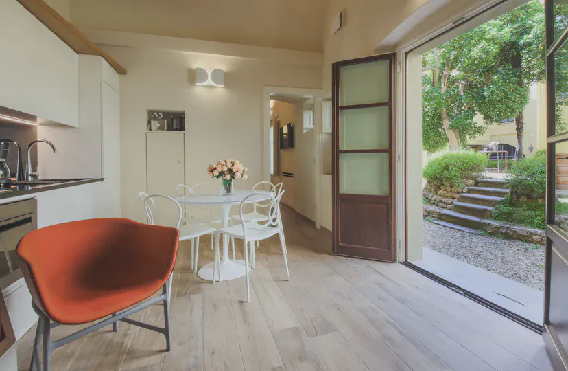 Dragomanni Apartments Website